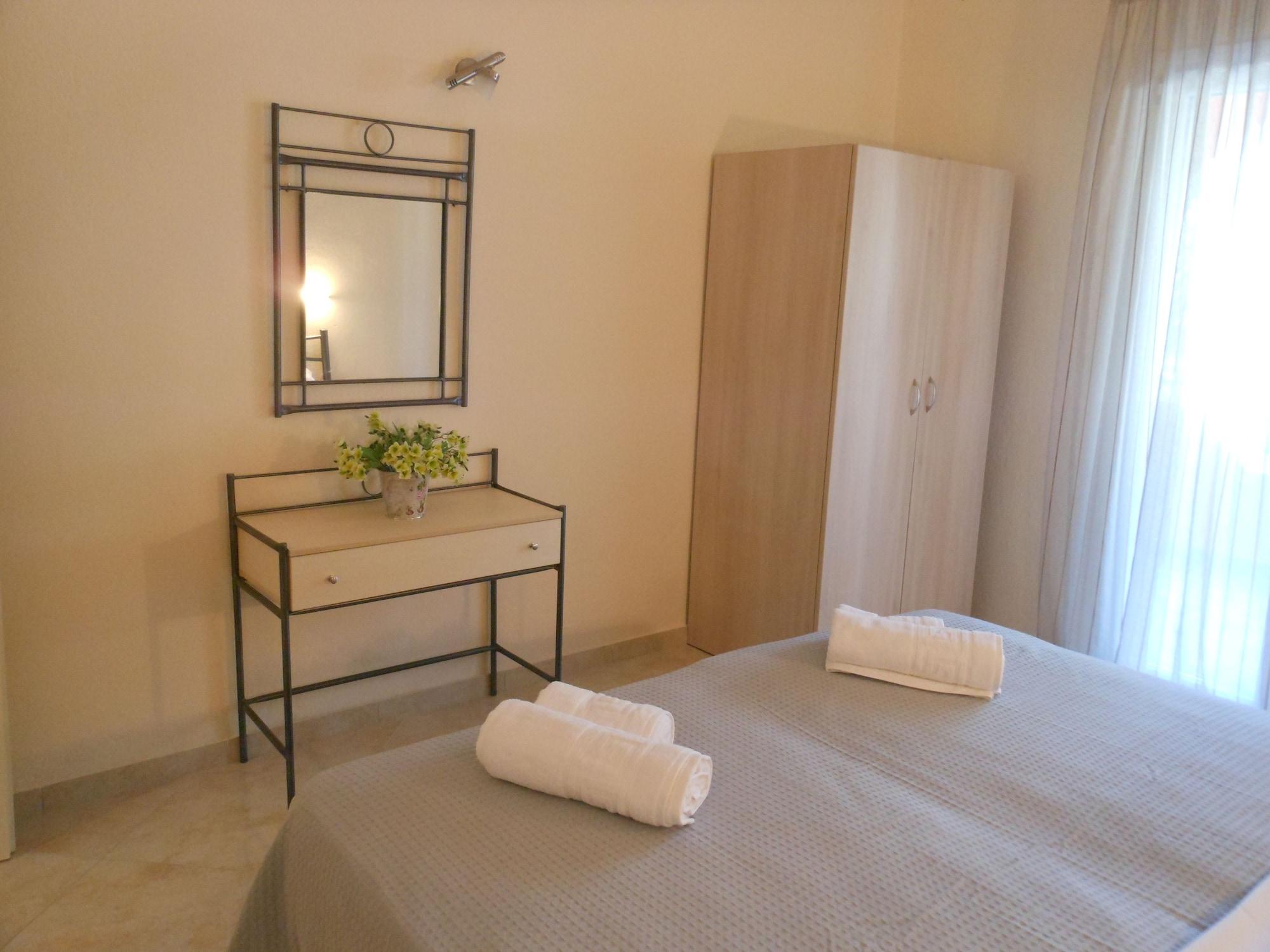 Ziogas Luxury Apartments Dassia  Exterior photo
