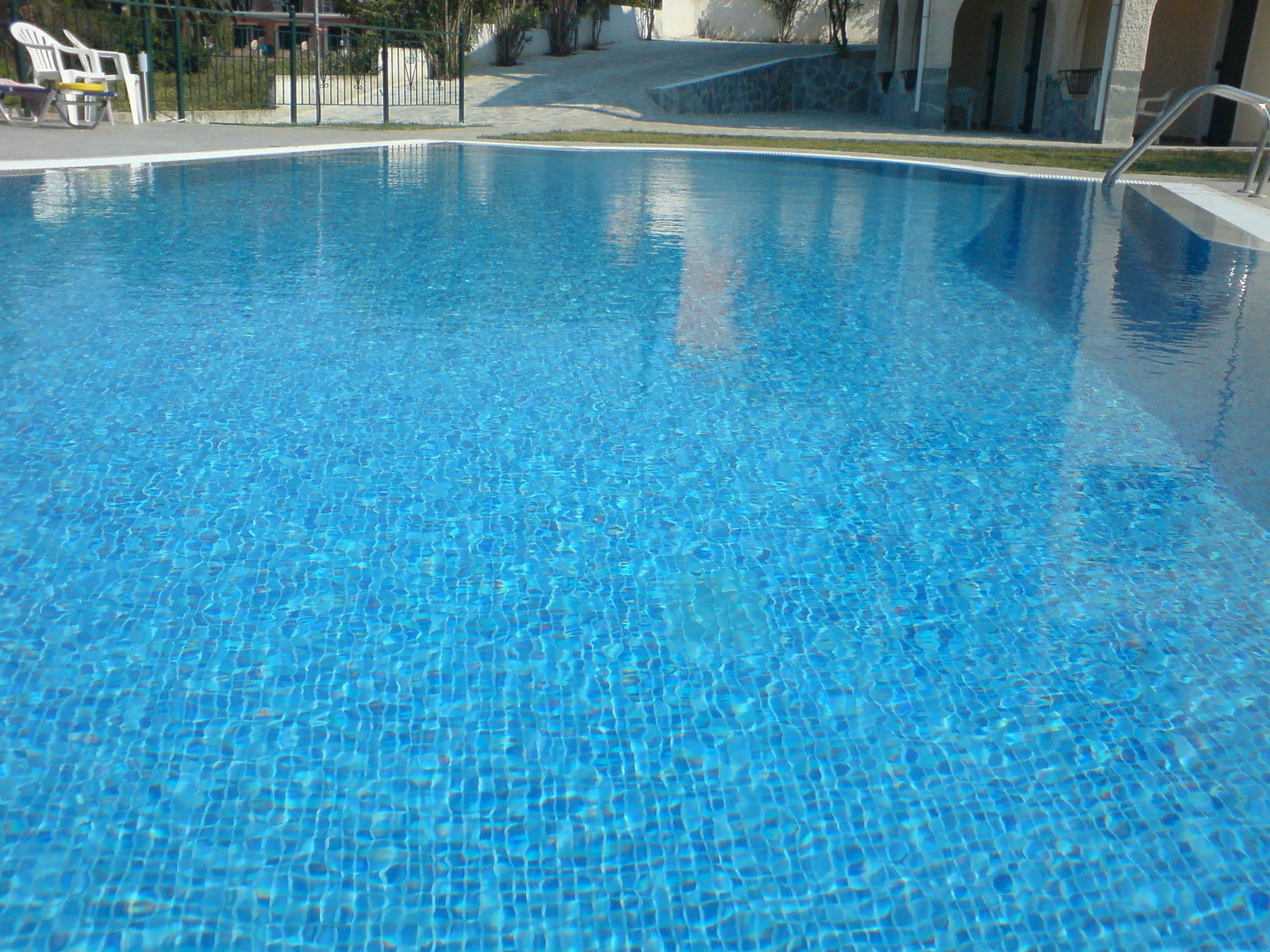 Ziogas Luxury Apartments Dassia  Exterior photo